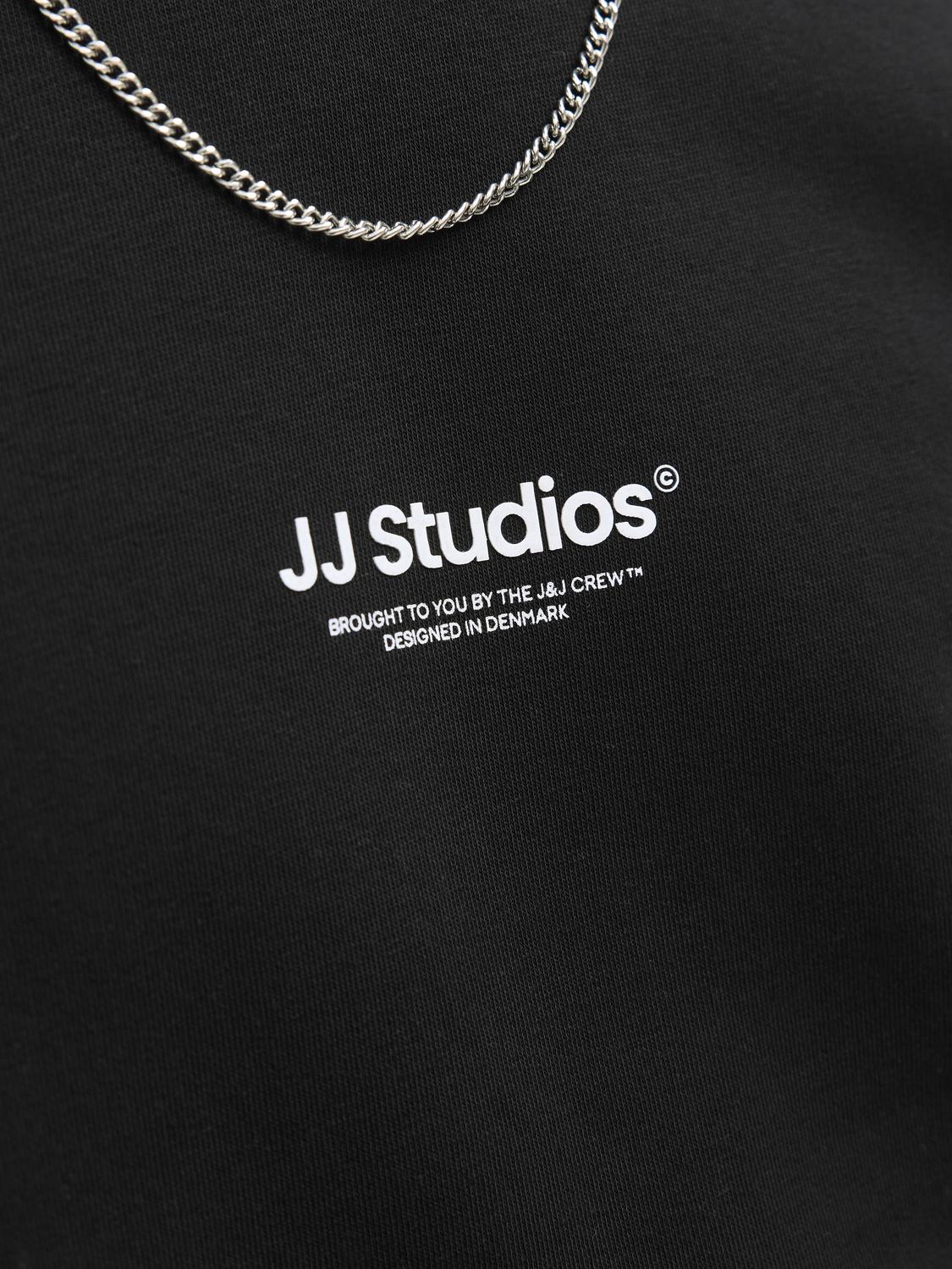 model_shot-detail